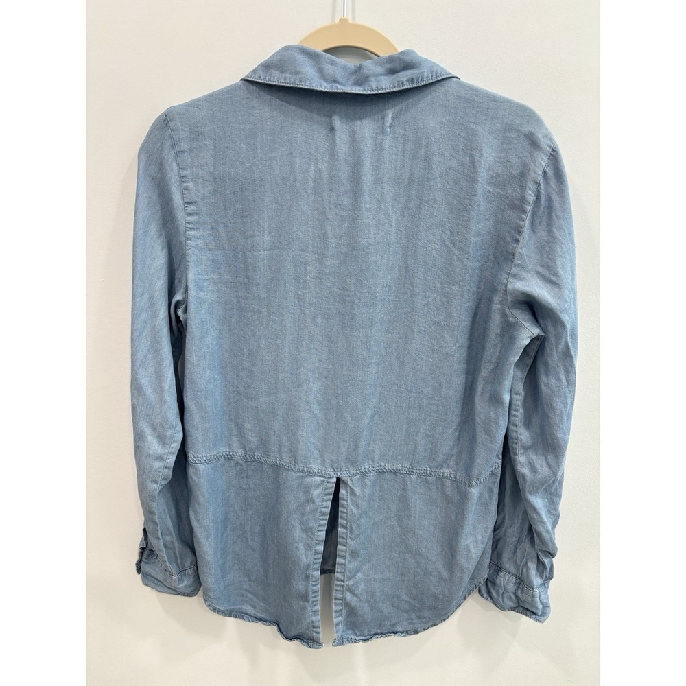 Thread & Supply 100% Tencel Chambray Shirt S Button Up Soft Denim Blue Top Slit - Picture 2 of 10